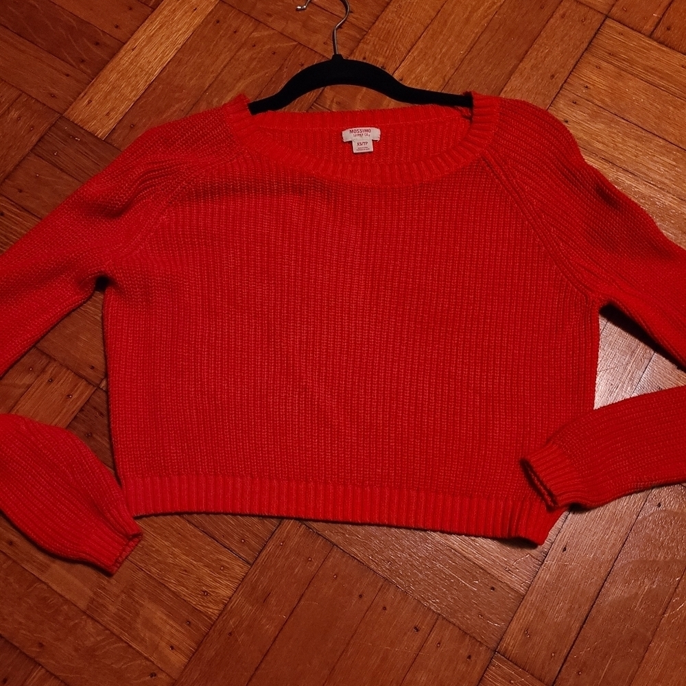 Cropped sweater